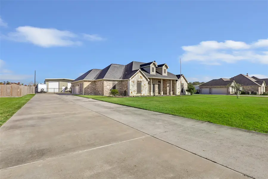 4603 Pineloch Bayou Drive, Baytown, TX 77523 - Image #2