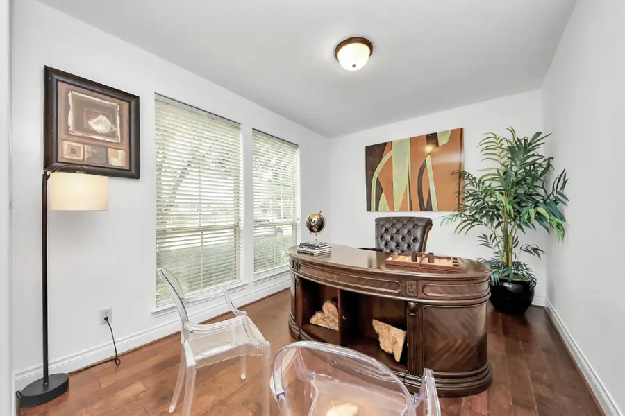 2910 Silhouette Bay, Pearland, TX 77584 - Image #2