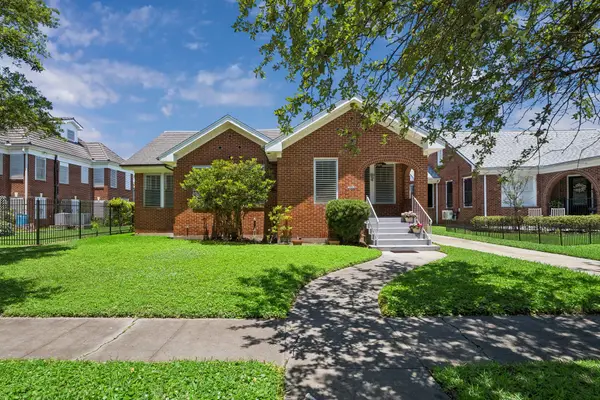 4606 Avenue N 1/2, Galveston, TX 77551
