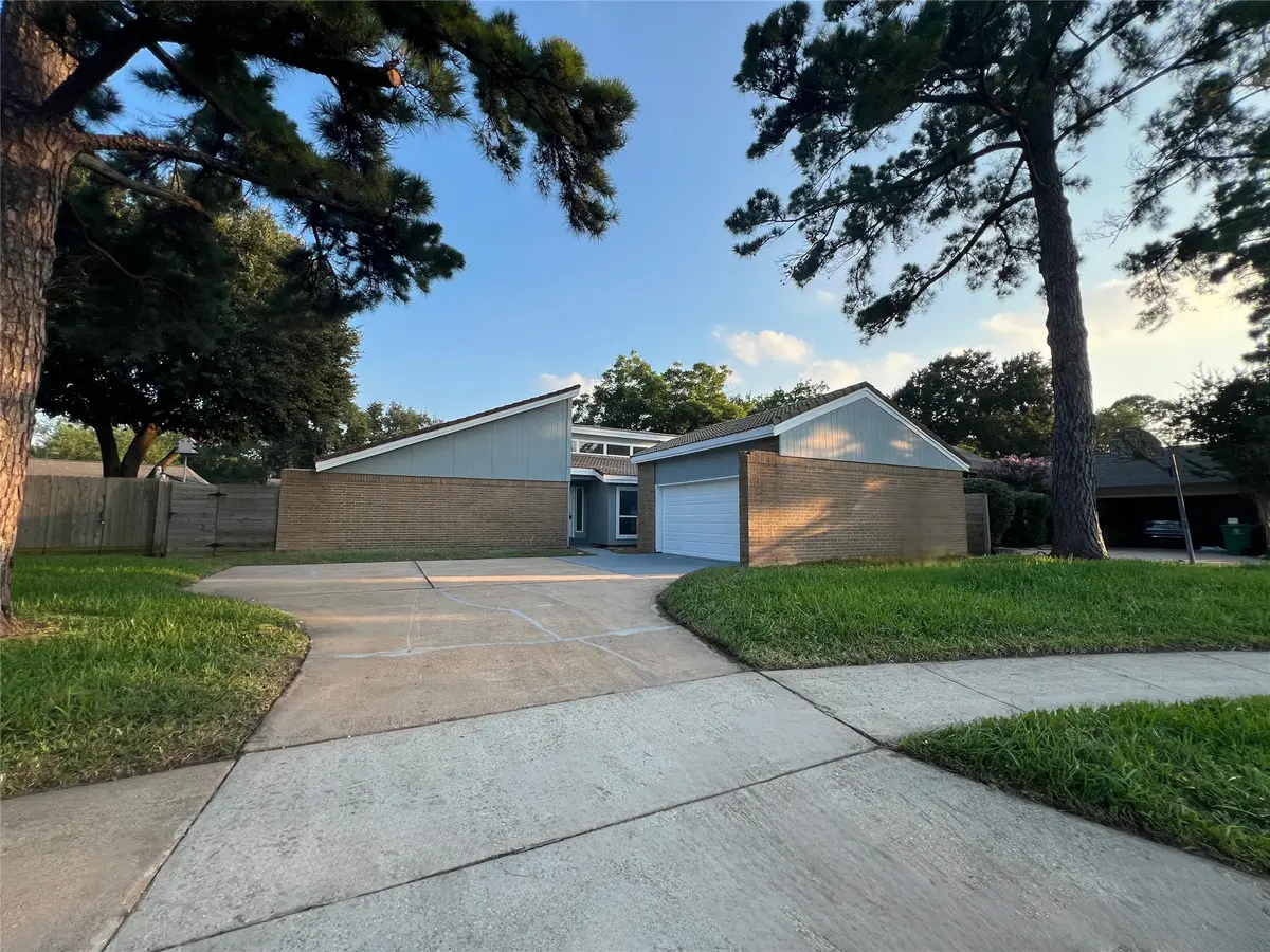 3807 Saratoga Drive, Houston, TX 77088 - #1