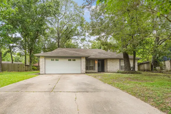 1998 Lake Creek Drive, Houston, TX 77339