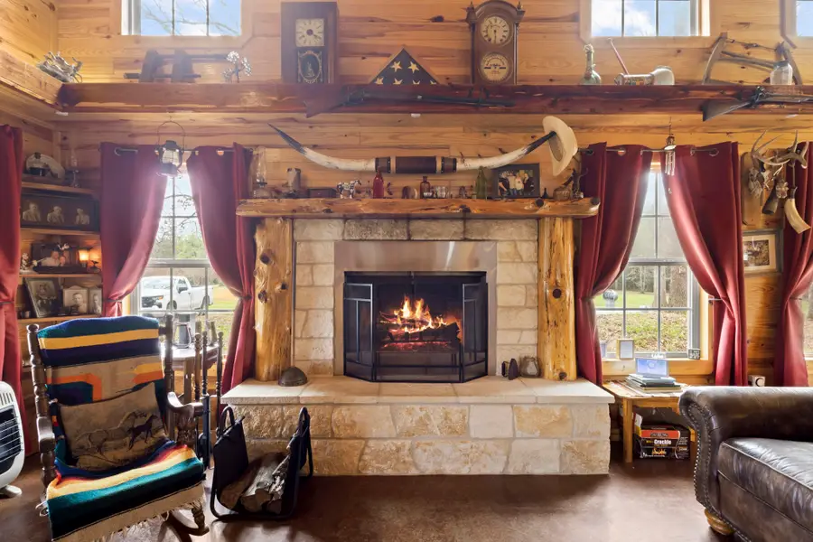 6095 N Fm 256 N, Woodville, TX 75979 - #2