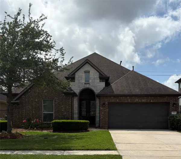 2110 Nogalas Lane, League City, TX 77573