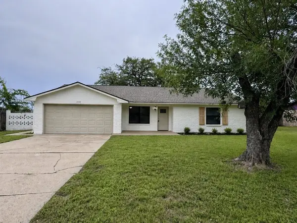 2402 Barak Lane, Bryan, TX 77802