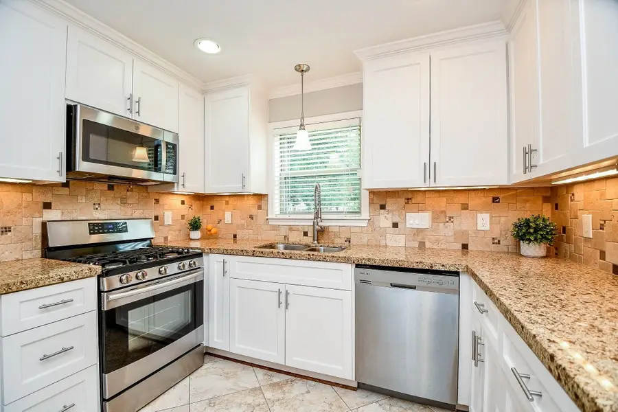 2726 Triway Lane, Houston, TX 77043 - #3
