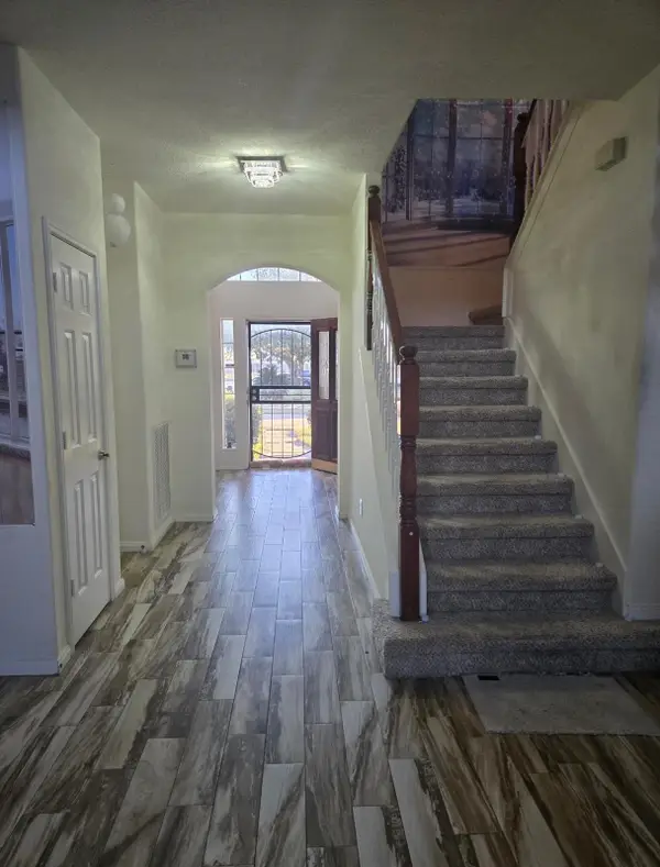 13906 Winter Rose Way, Houston, TX 77083