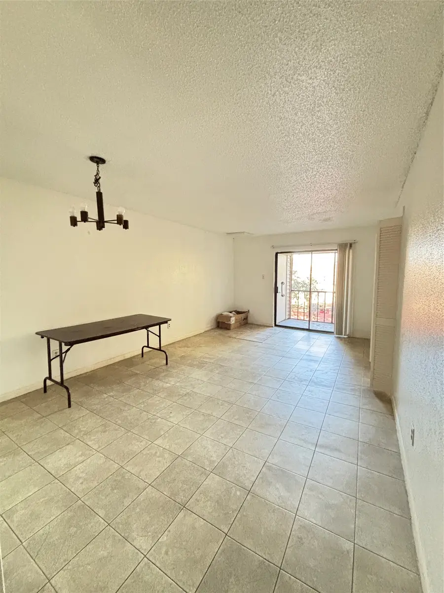 10110 Forum West Drive #634, Houston, TX 77036 - Image #2