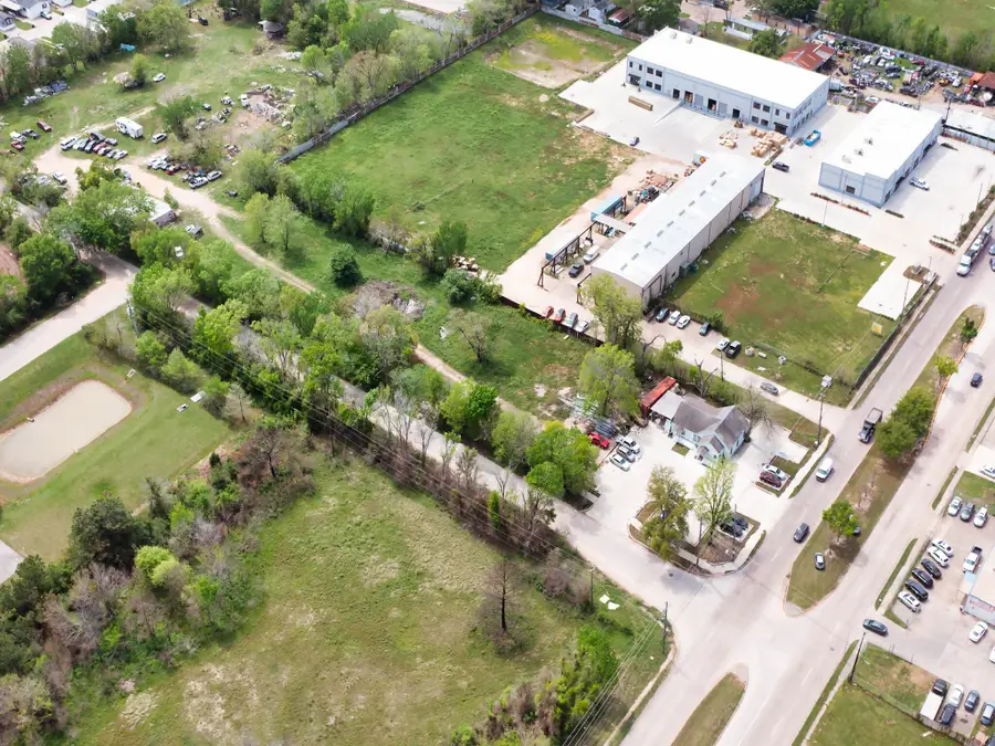1326 Almeda Genoa Road, Houston, TX 77047 - #3