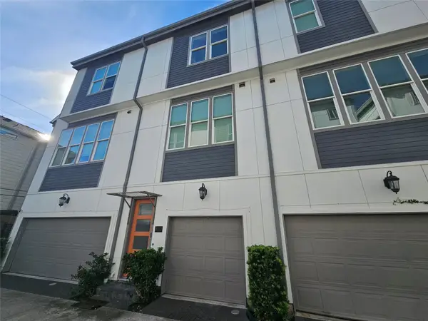9633 Riddlewood Lane, Houston, TX 77025