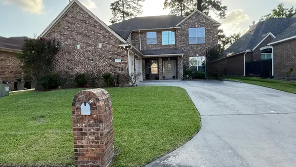 19707 Fairway Island Drive, Humble, TX 77346