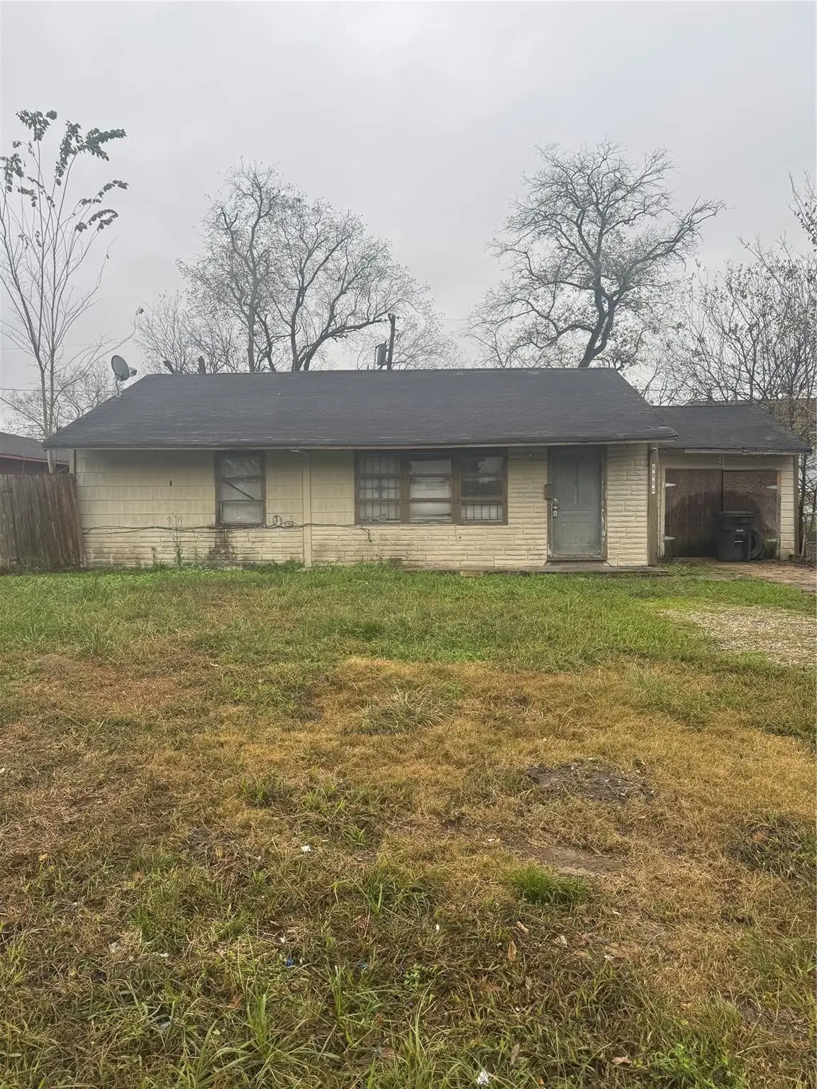 5950 Doolittle Boulevard, Houston, TX 77033 - #1