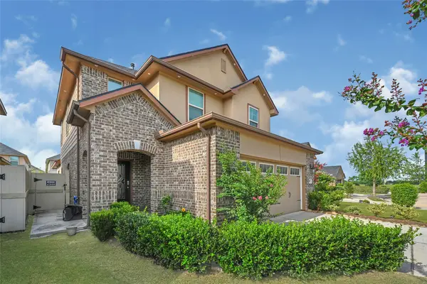 1410 Woods Lake Court, Houston, TX 77047