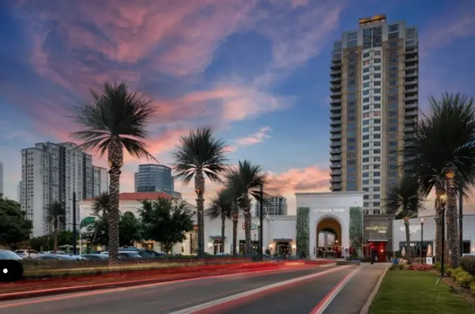 2001 Bering Drive #10H, Houston, TX 77057 - #2