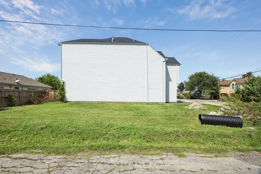 1211 Northwood Street, Houston, TX 77009 - #2