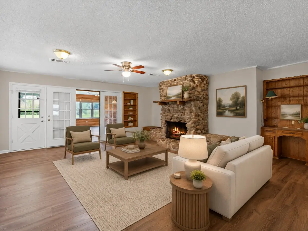 1717 Jones Street, Alvin, TX 77511 - #1