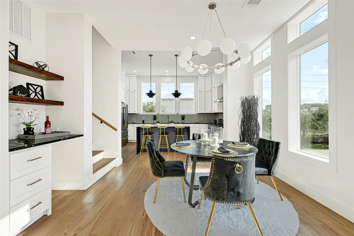 5619 Val Verde Street #B, Houston, TX 77057 - Image #1