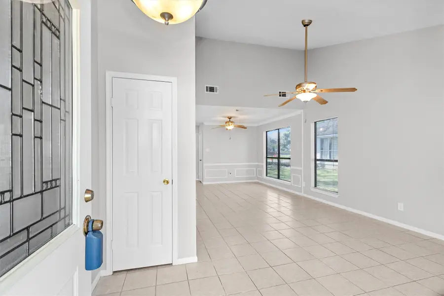 127 Golfview Drive, Conroe, TX 77356 - #2