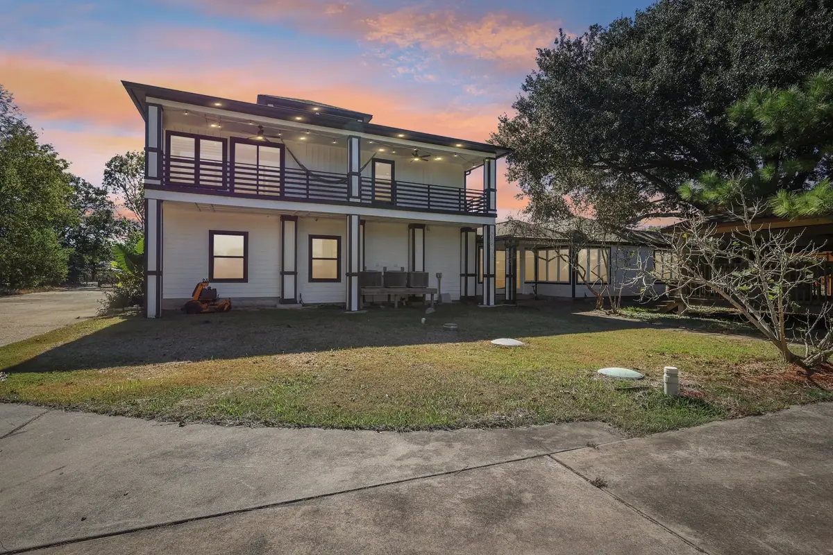 323 E Palm Street, Fresno, TX 77545 - Image #1