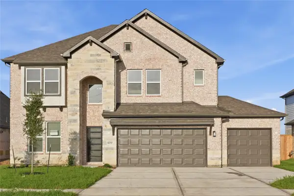 6030 Royal Palm Drive, Manvel, TX 77498
