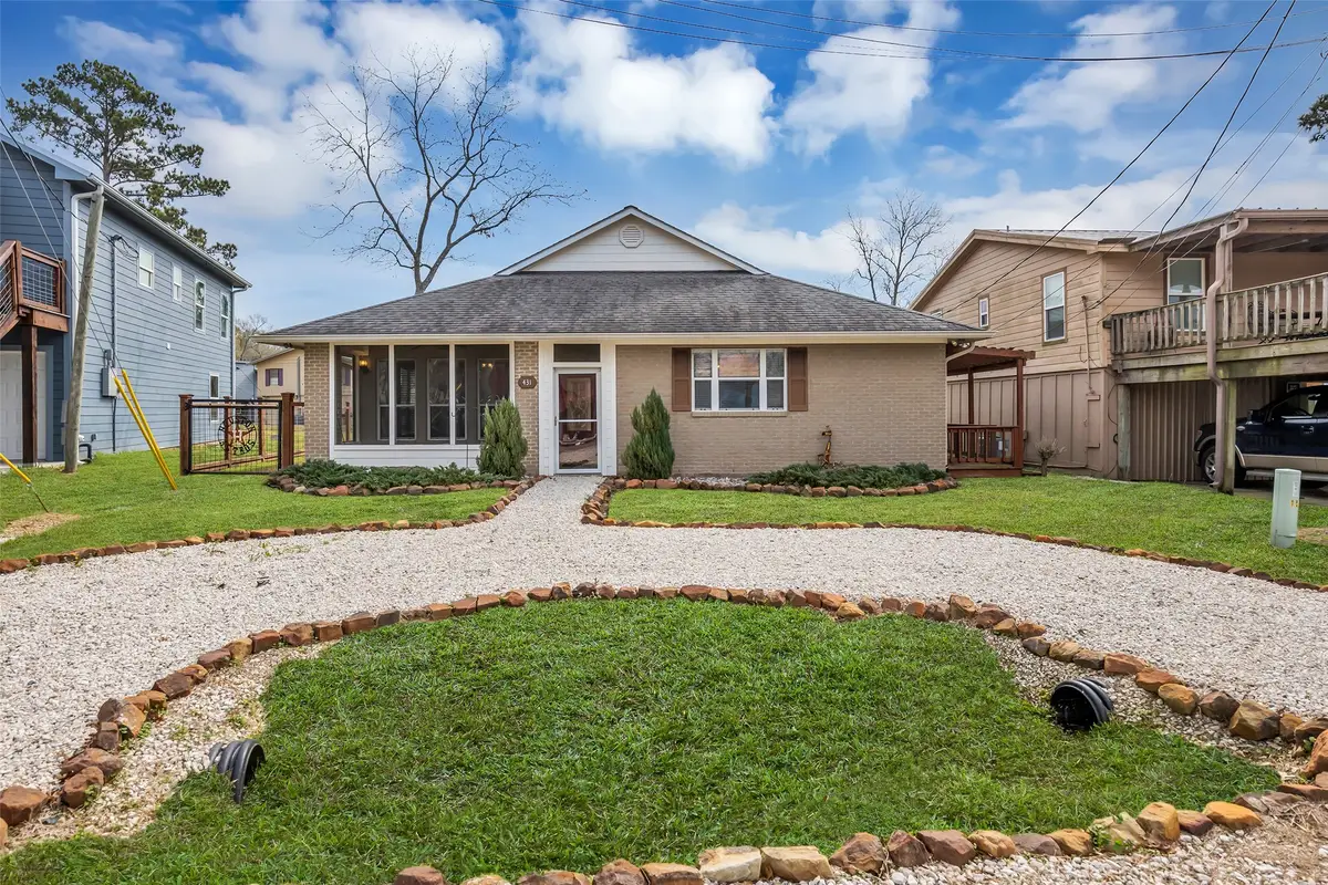 431 W Lake Shore Drive, Livingston, TX 77351 - #1