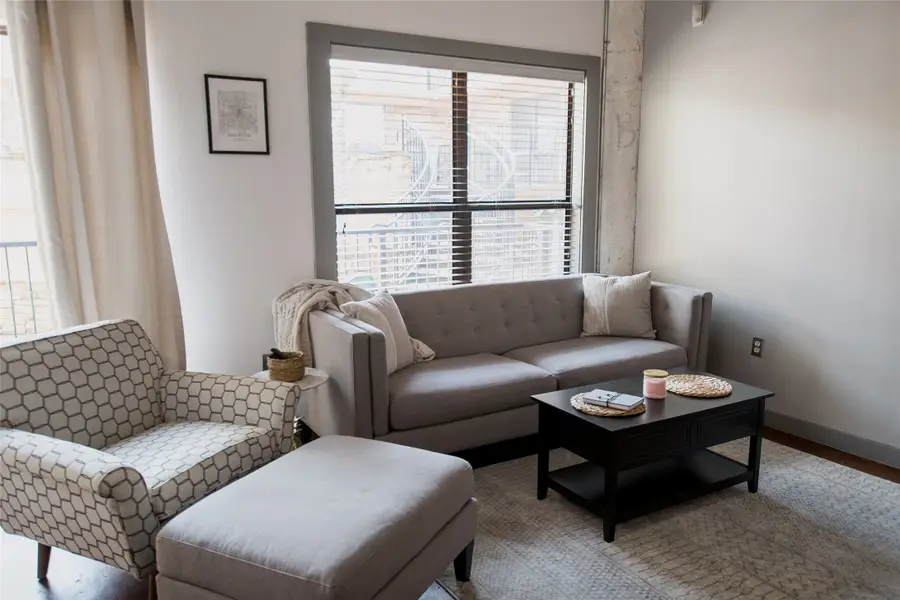 2205 Mckinney Street #309, Houston, TX 77003 - Image #3