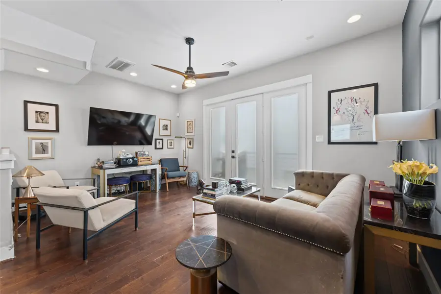 615 Bayou, Houston, TX 77020 - #2