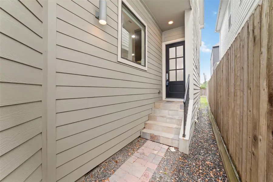 1917 W 15th Street #A, Houston, TX 77008 - #3