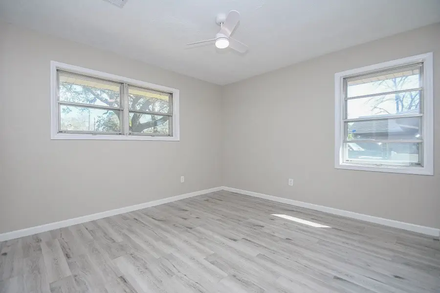 1202 Dwinnell Street, Baytown, TX 77520 - #3