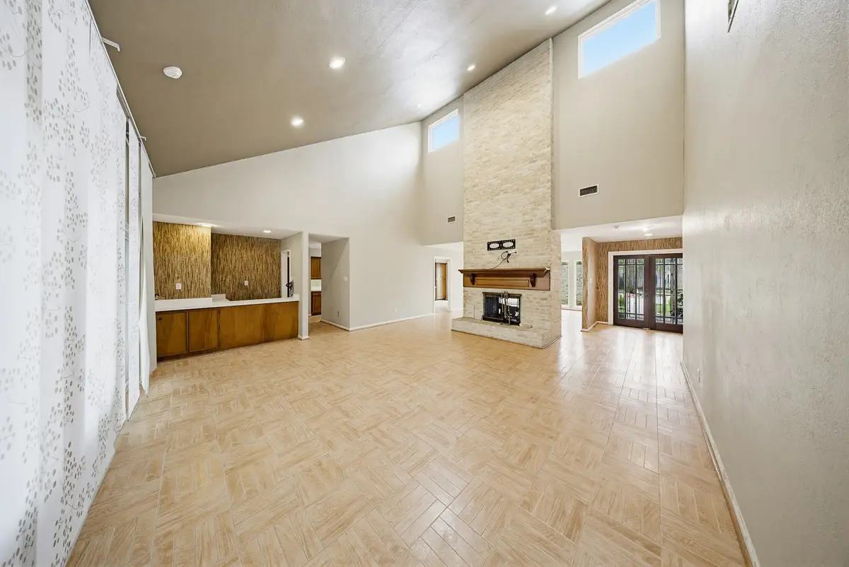 11122 Braes Forest Drive, Houston, TX 77071 - #1