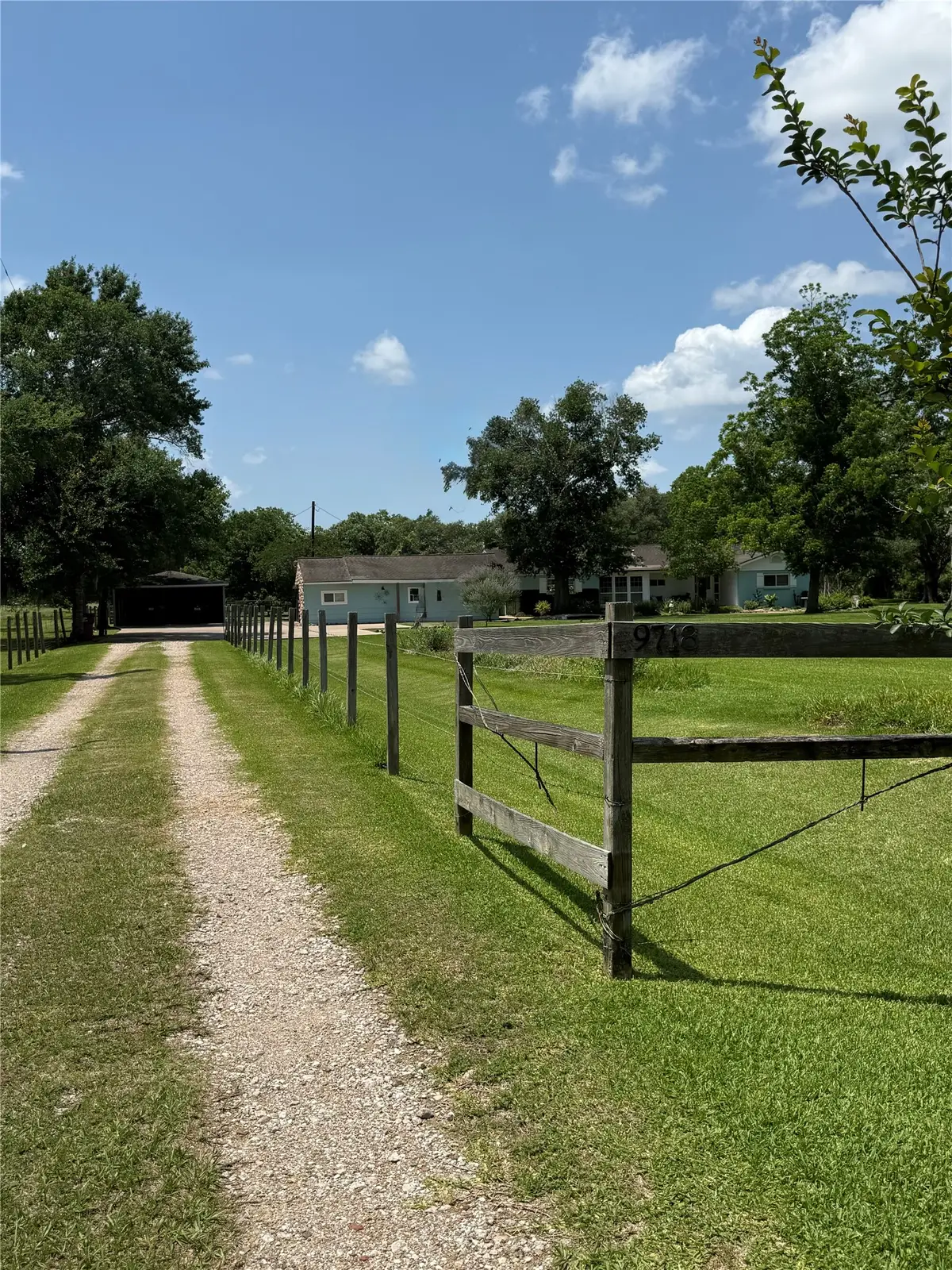 9718 County Road 321, Sweeny, TX 77480 - #1