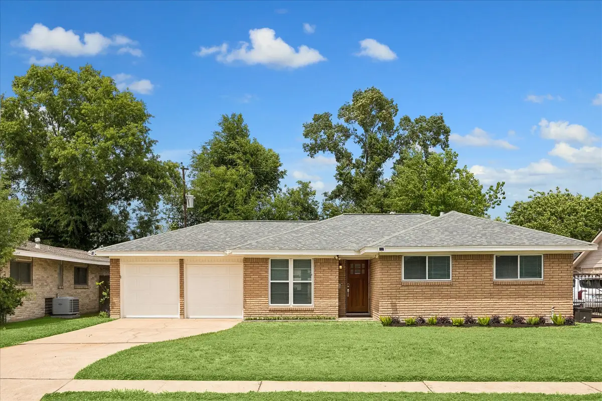 2211 Haverhill Drive, Houston, TX 77008 - #1