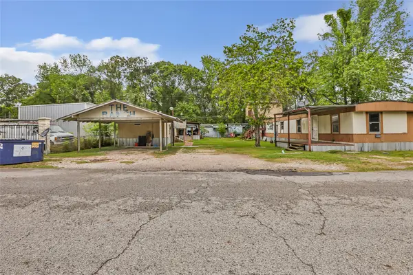 21061 Brazos Drive, Porter, TX 77357