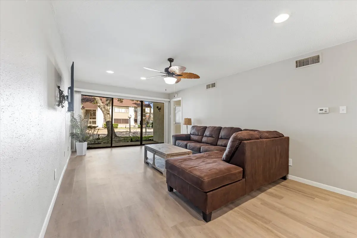 12100 Melville Drive #409D, Montgomery, TX 77356 - #1
