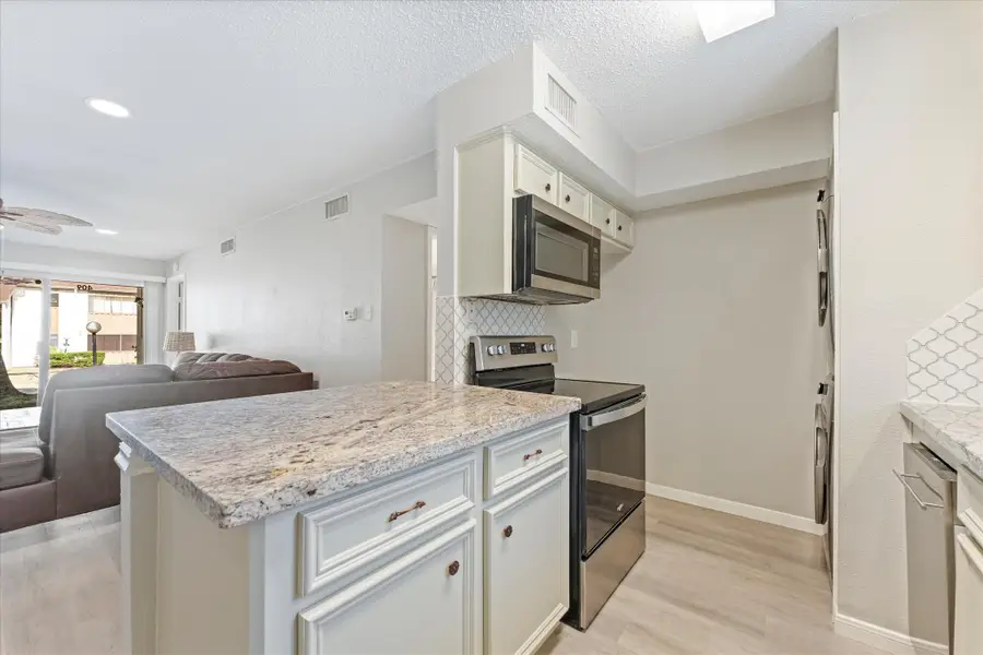12100 Melville Drive #409D, Montgomery, TX 77356 - #2