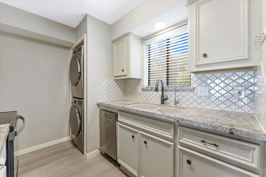 12100 Melville Drive #409D, Montgomery, TX 77356 - #3