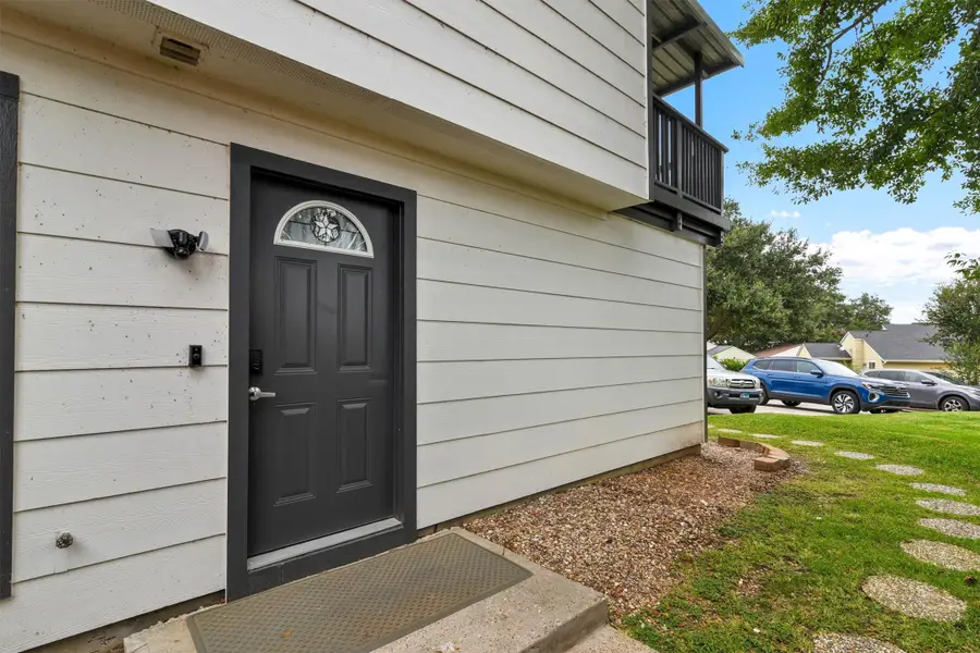 7 April Point Drive N, Conroe, TX 77356 - #3