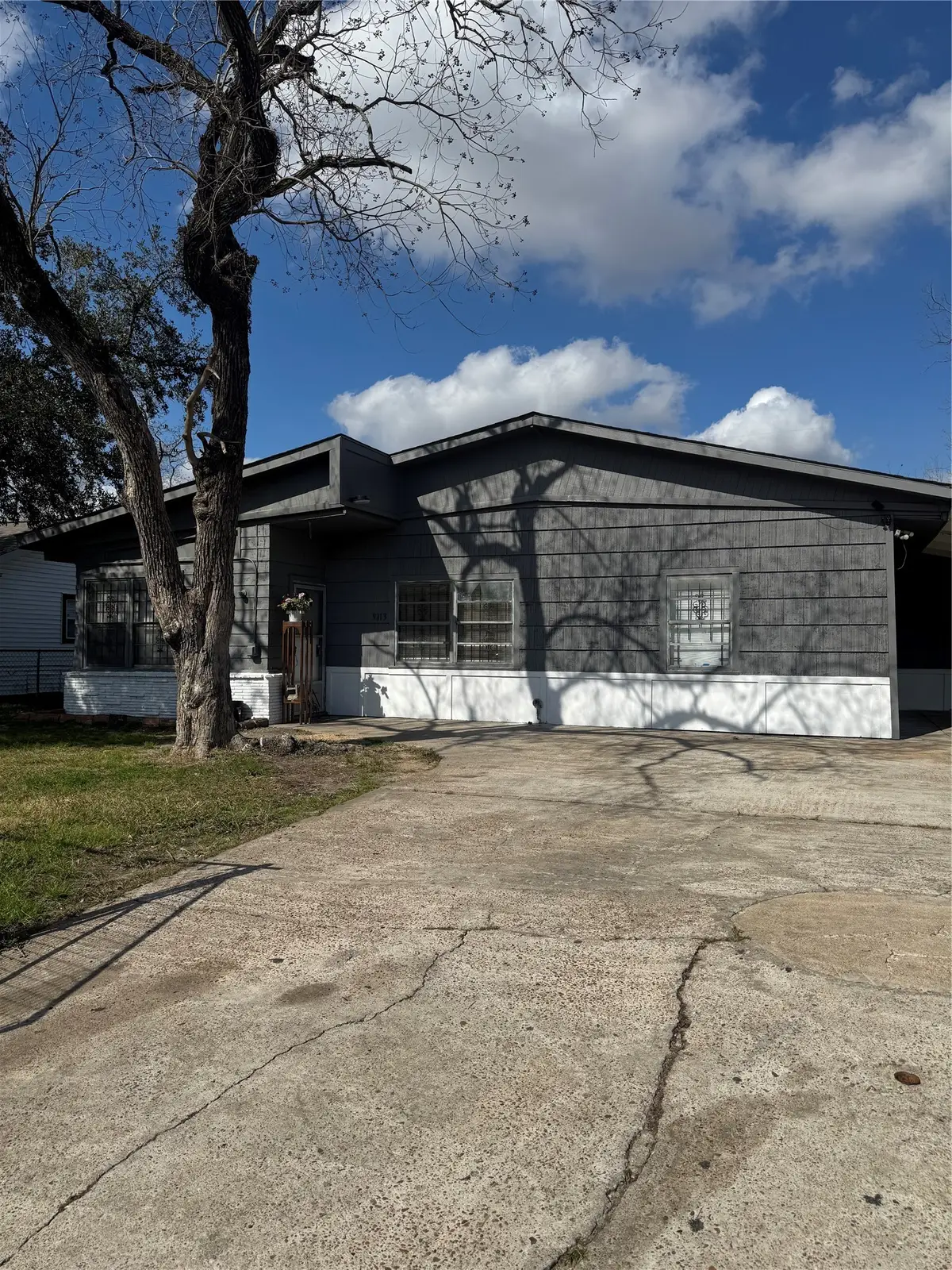 9113 Oak Knoll Lane, Houston, TX 77078 - Image #1