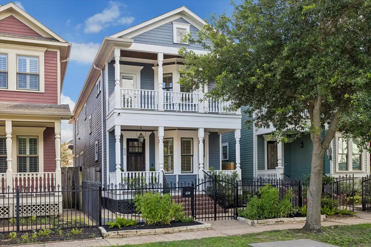 634 W 17th Street, Houston, TX 77008 - #1