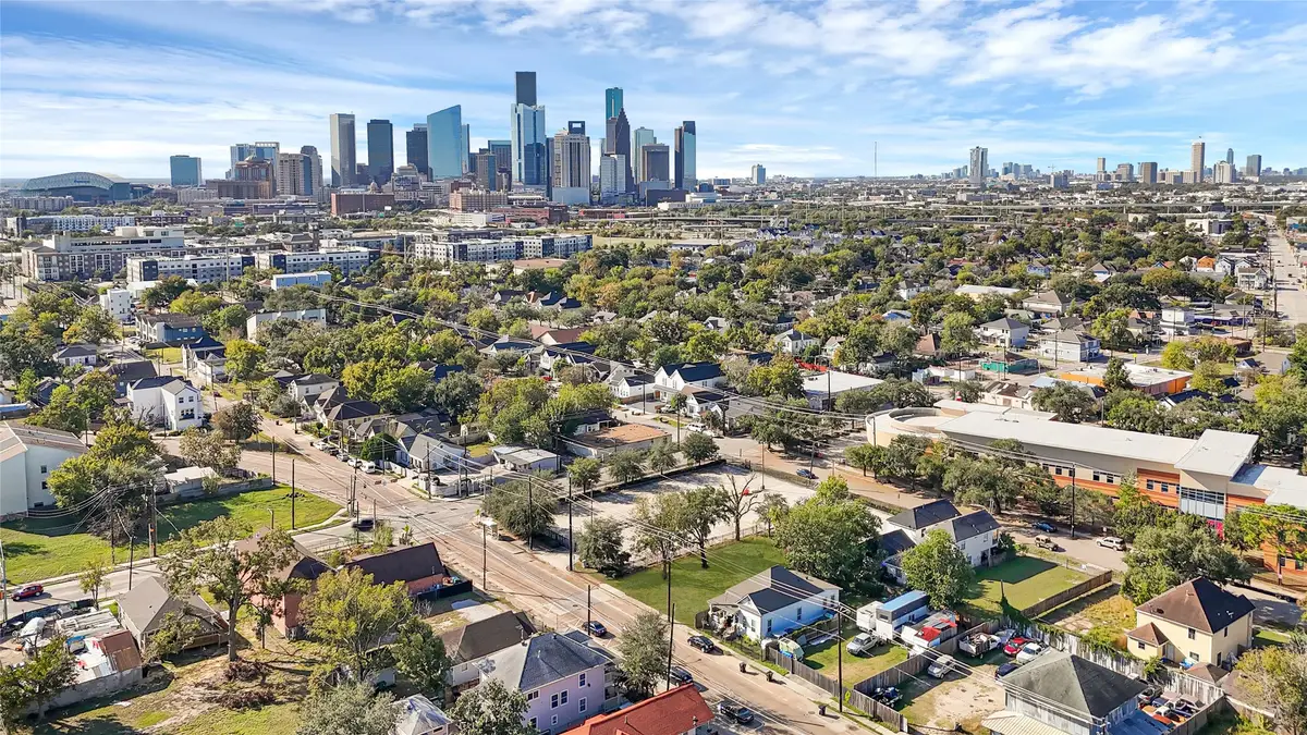 1913 Hardy Street, Houston, TX 77026 - Image #1