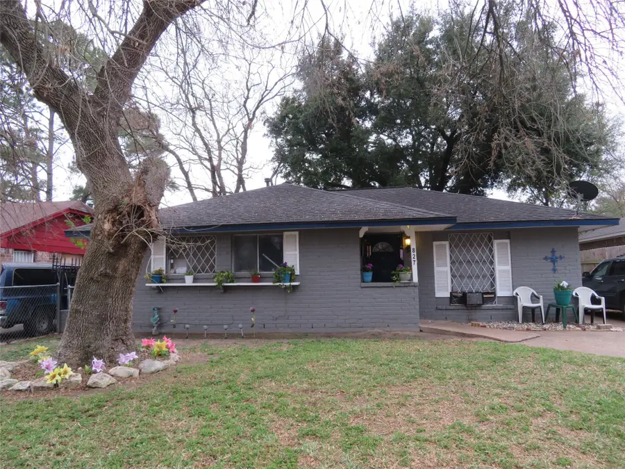 827 Marcolin Street, Houston, TX 77088 - #3