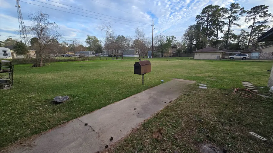 12118 Cathy Drive, Houston, TX 77065 - Image #3