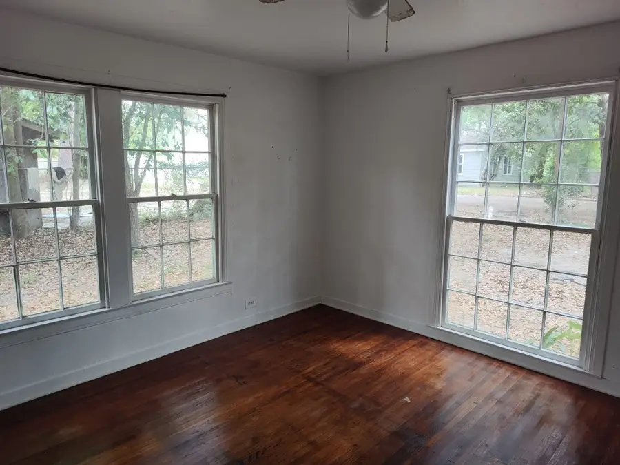 816 Ogden Street, Jasper, TX 75951 - #3