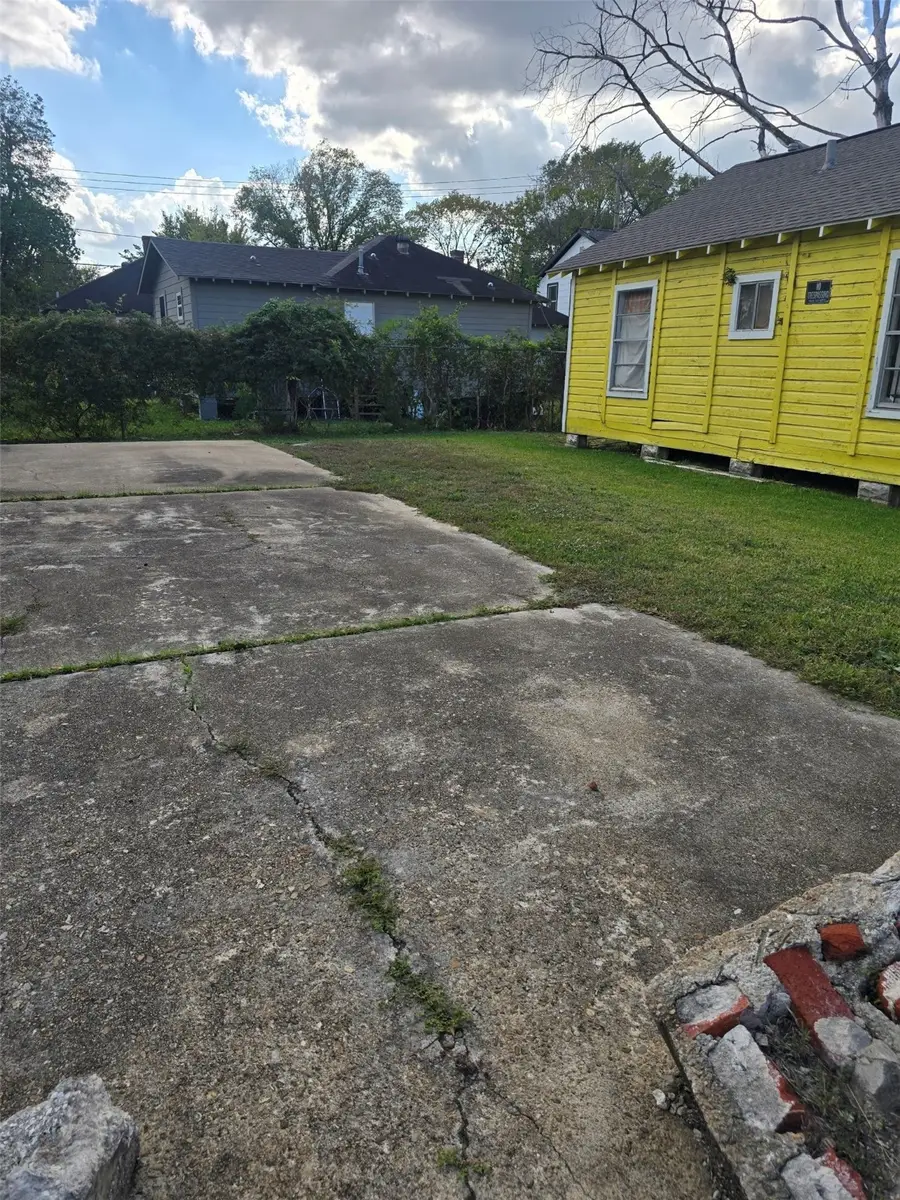 3240 Reeves Street, Houston, TX 77004 - Image #2