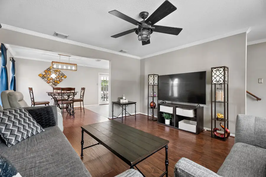 3035 Overland Trail, Dickinson, TX 77539 - Image #3