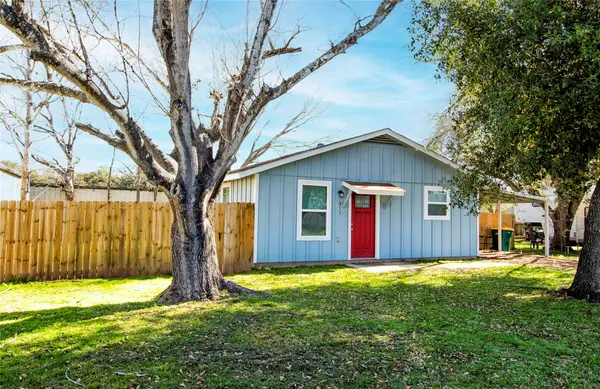 311 Diers Lane, La Grange, TX 78945