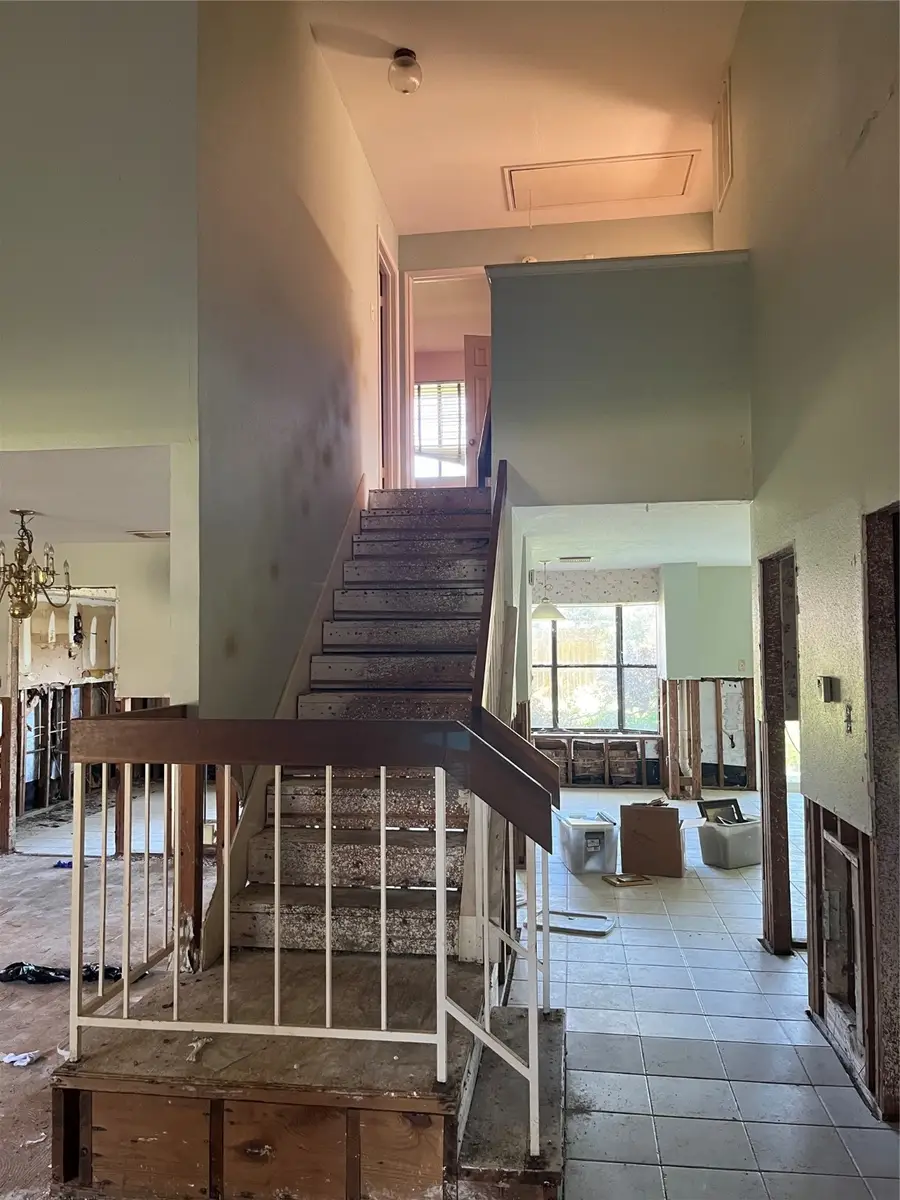 4710 Whispering Falls Drive, Houston, TX 77084 - Image #3