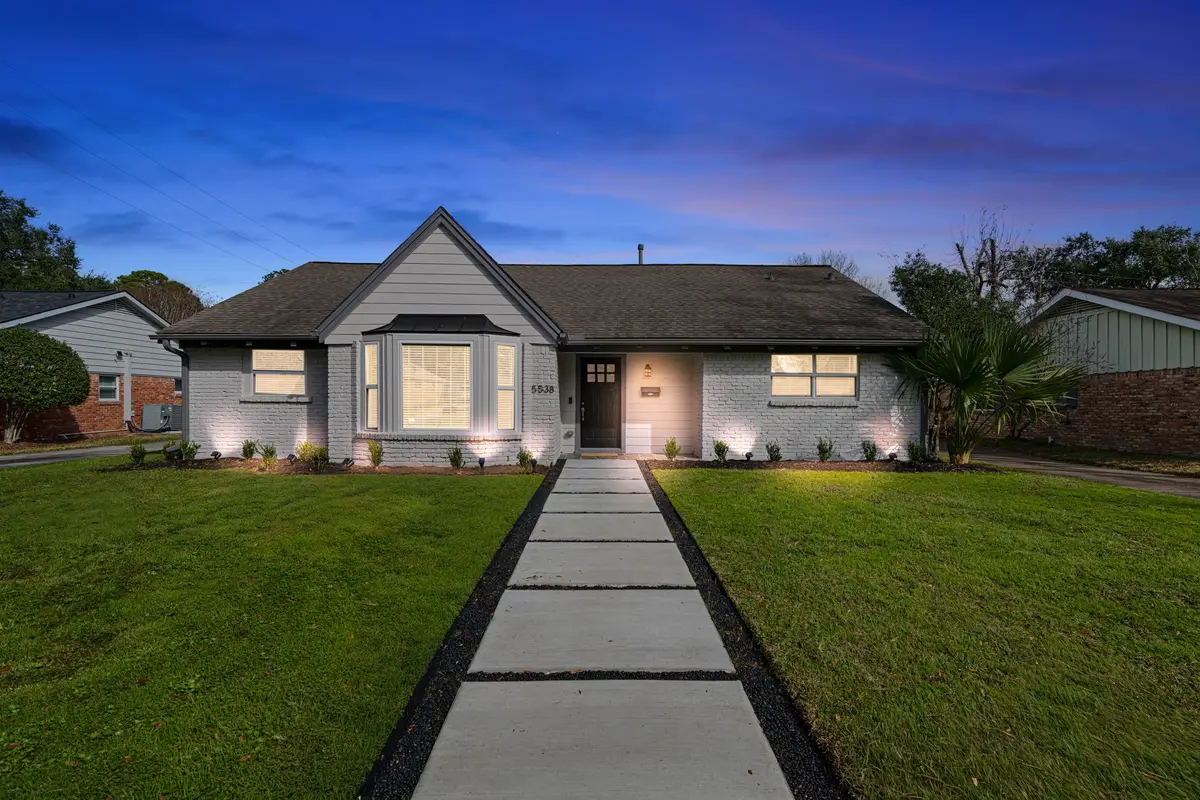 5538 Yarwell Drive, Houston, TX 77096 - #1