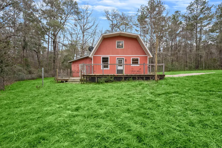 17868 Dogwood Drive, Conroe, TX 77303 - Image #2