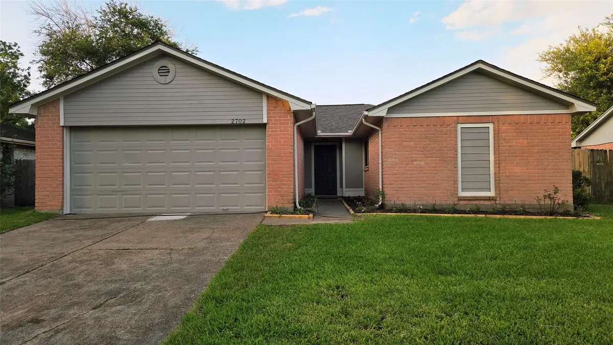 2702 N Brompton Drive, Pearland, TX 77584 - #1