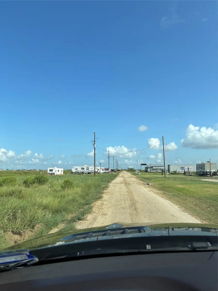 1405 4th Street, Gilchrist, TX 77617 - #2
